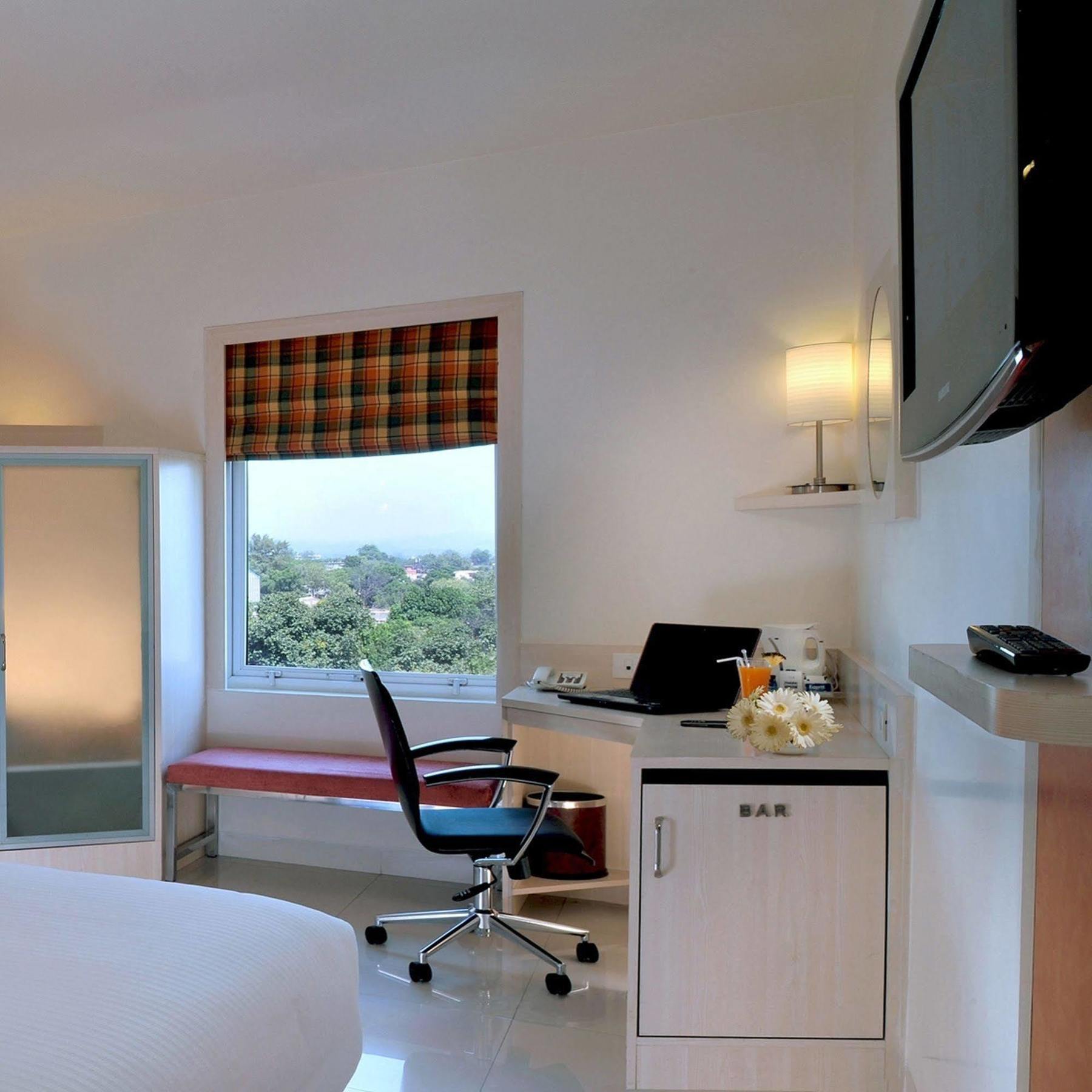 Vandalur Kalyan Grand - A Business Hotel מראה חיצוני תמונה