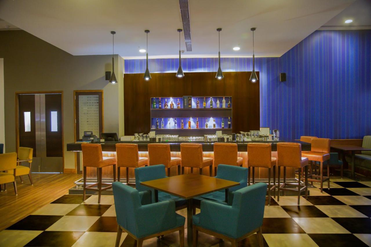 Vandalur Kalyan Grand - A Business Hotel מראה חיצוני תמונה