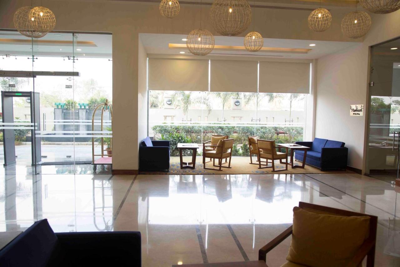 Vandalur Kalyan Grand - A Business Hotel מראה חיצוני תמונה